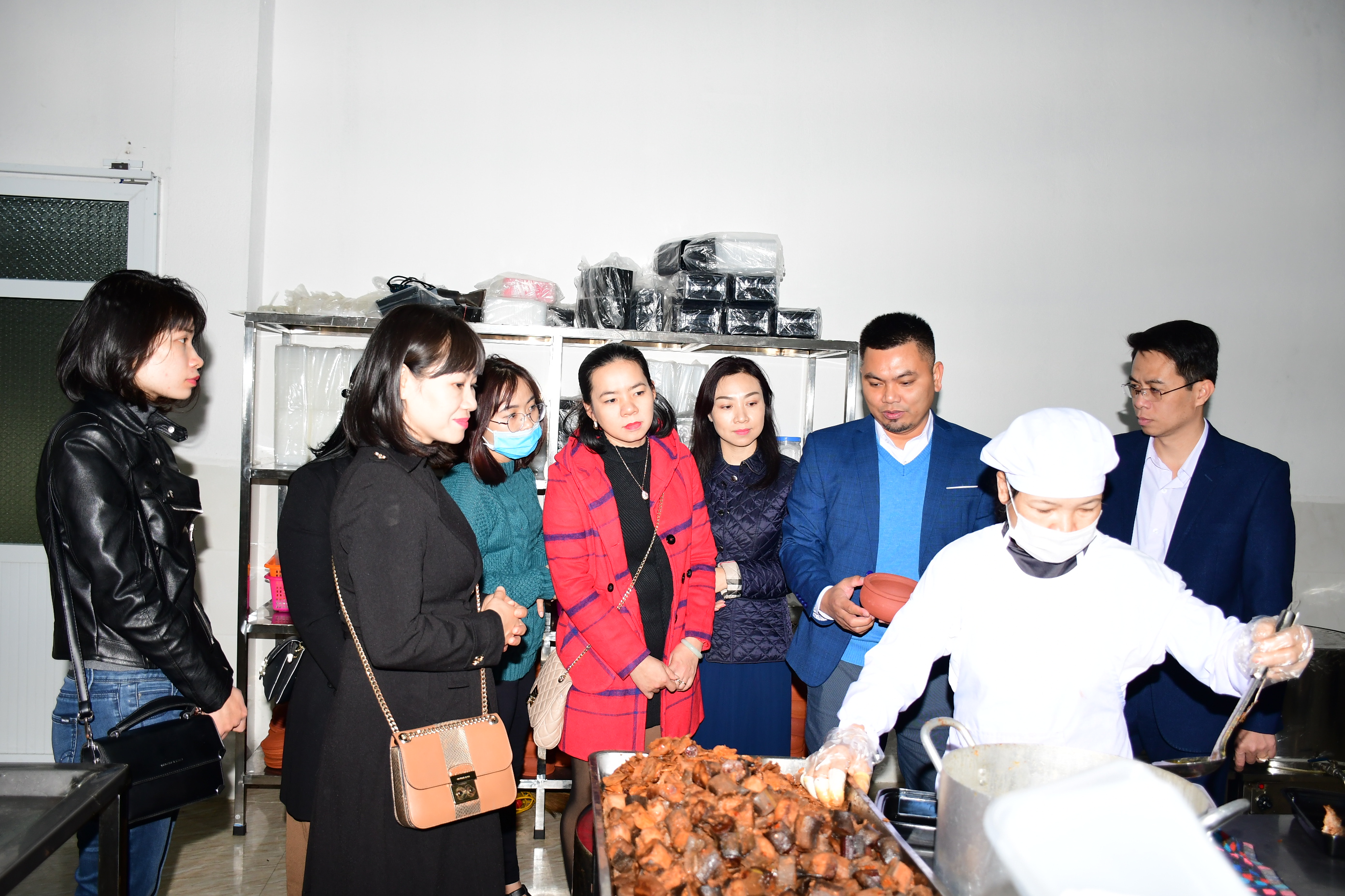 Công đoàn CATP: Trao đổi kinh nghiệm về kỹ năng chế biến và đảm bảo vệ sinh an toàn lao động 